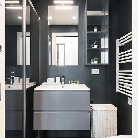 Easylife - Sofisticata Dimora Con Rooftop Condominiale Vista Duomo Lägenhet Milano